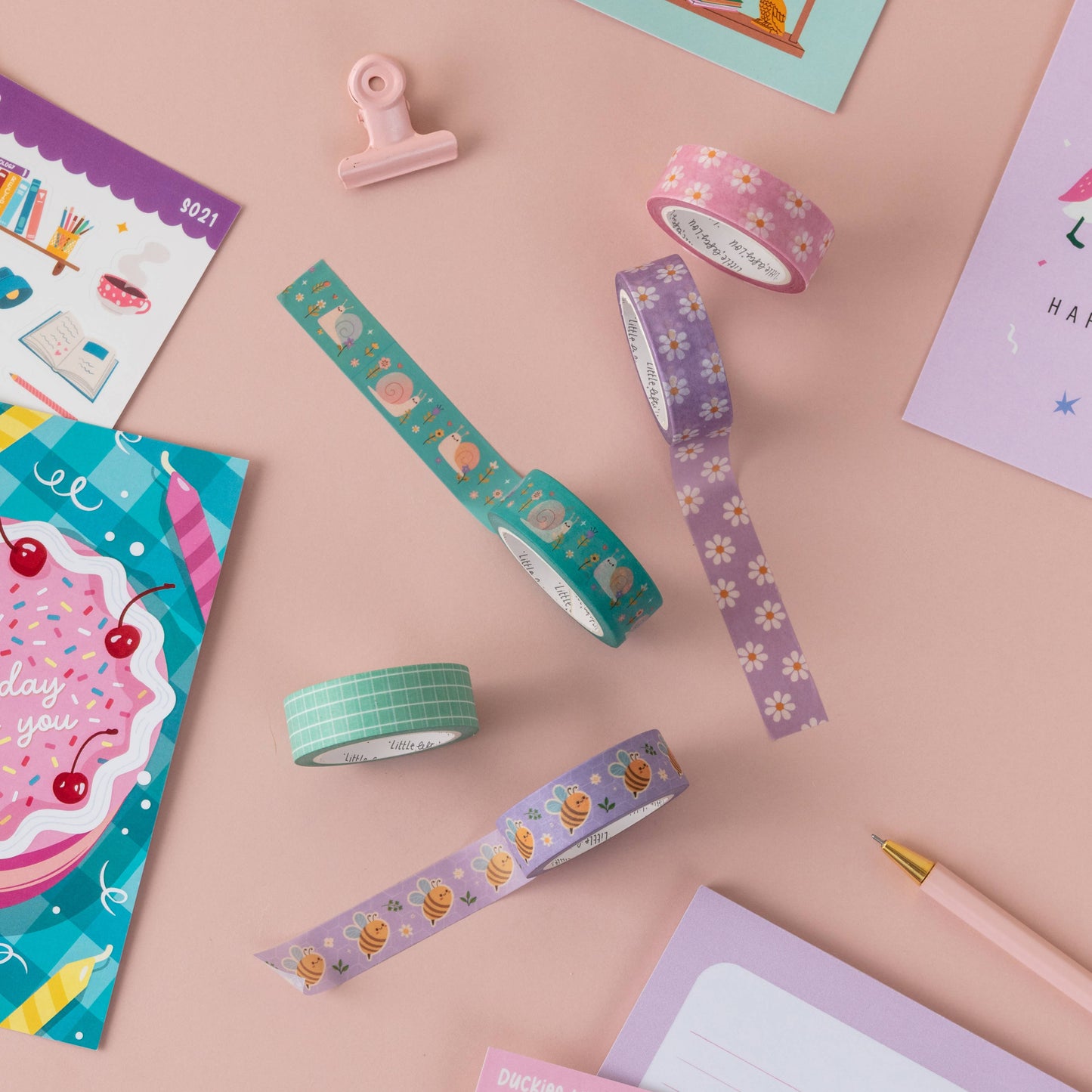 Washi tape met roze madeliefjes